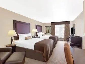 Wingate By Wyndham Hotel 3*