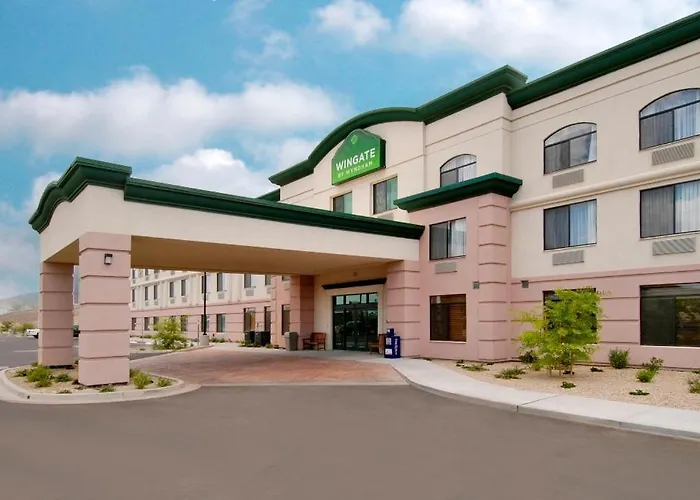 Wingate By Wyndham 3*