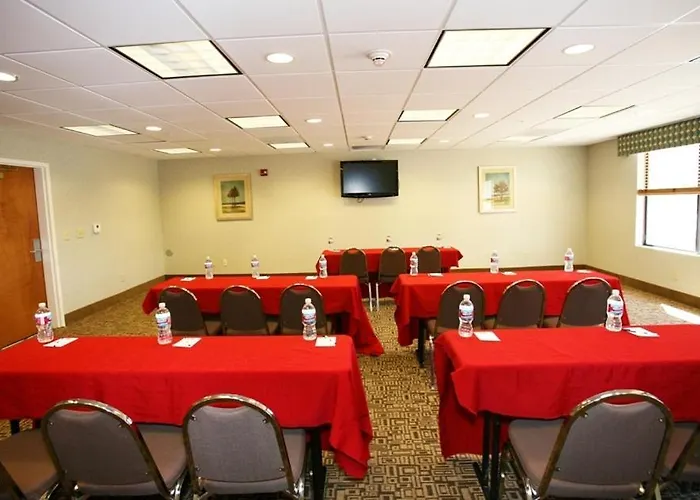 Wingate By Wyndham 3* Yuma