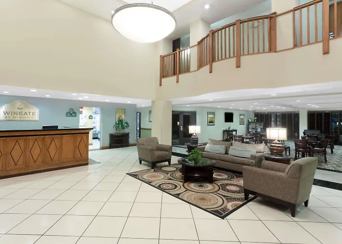 Wingate By Wyndham Hotel 3*