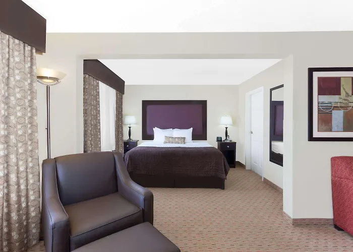 Hotel Wingate By Wyndham 3*
